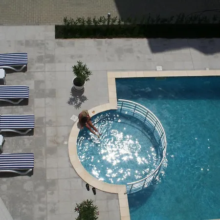 Rose Garden Omax Sunny Beach