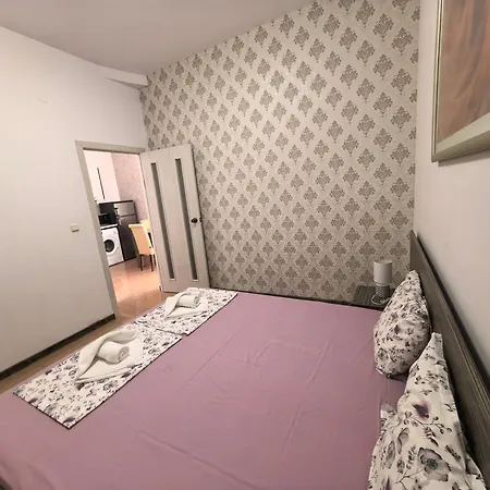 Lejlighedshotel Rose Garden Omax 3*