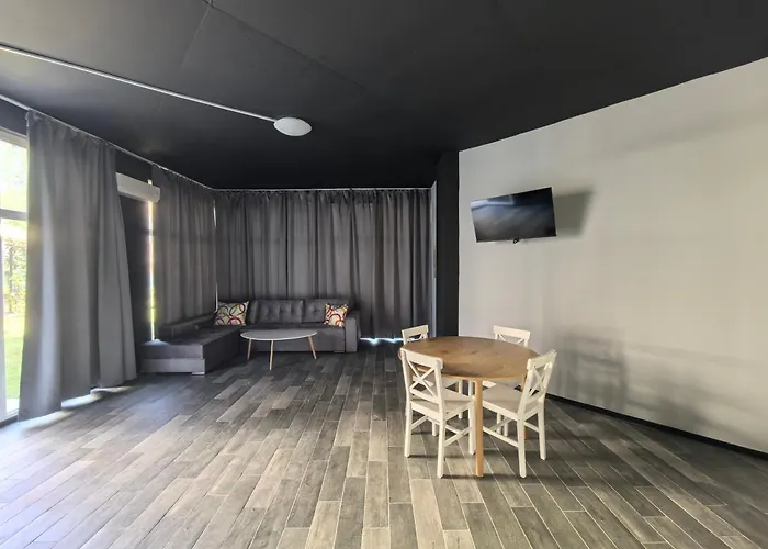 Rose Garden Omax Aparthotel 3*