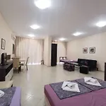 Апарт-готель Rose Garden Omax 3*