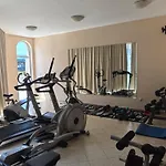 Rose Garden Omax Апарт-готель