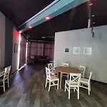 Апарт-готель Rose Garden Omax