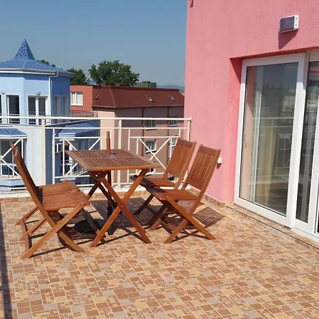 Rose Garden Omax Aparthotel Sunny Beach