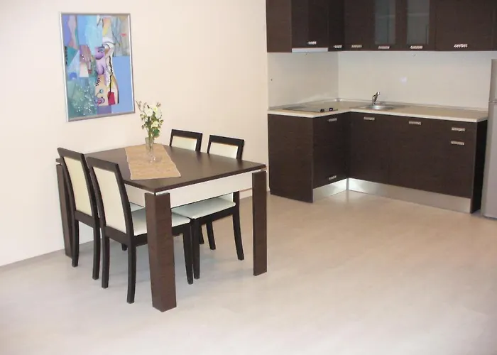 Rose Garden Omax Aparthotel Sunny Beach